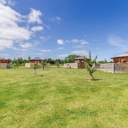 Green Meadows Park Garton المظهر الخارجي الصورة